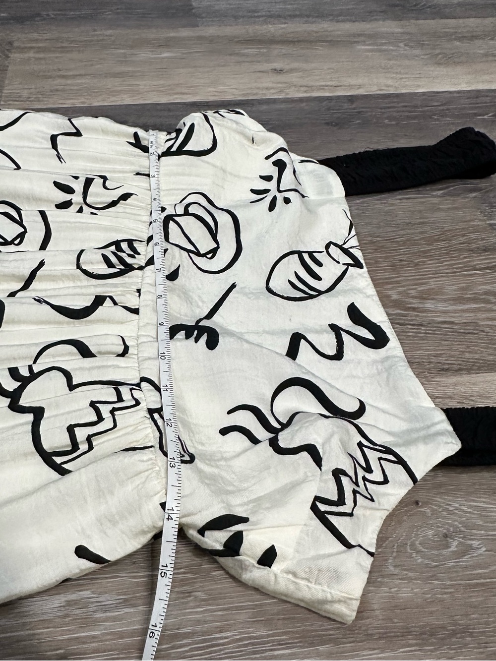 Maxi Dress By The River Doodle Print Tiered M Black White Bow Strap - Picture 14 of 16